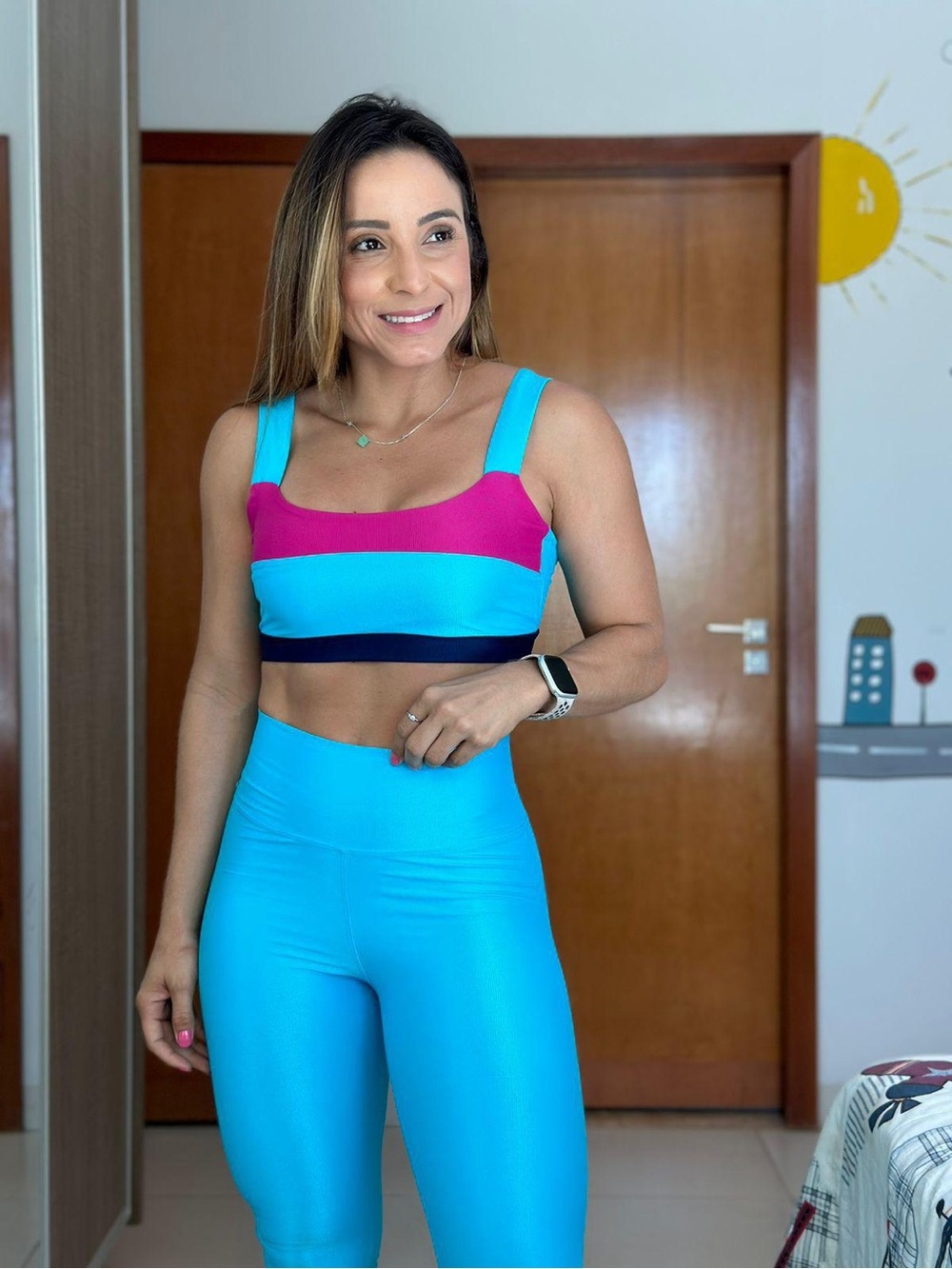 Brazilian Activewear Set Turquoise Pink Leggings & Sports Bra Size M